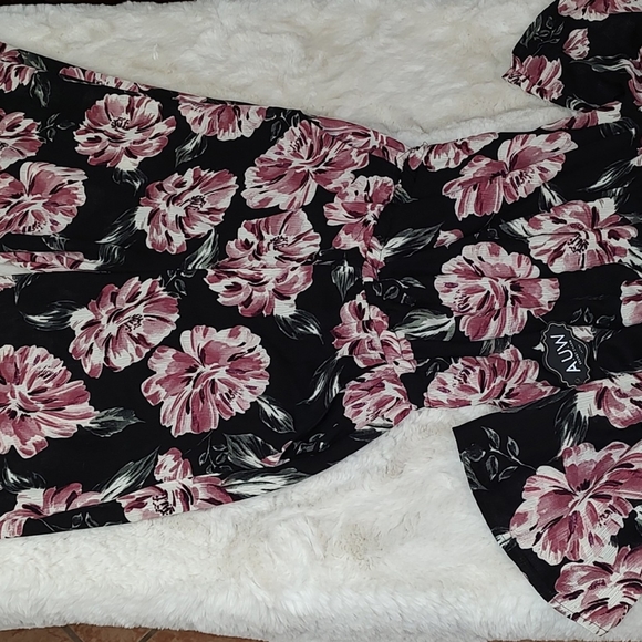 Strapless floral widelegs jumpsuit - Picture 2 of 3